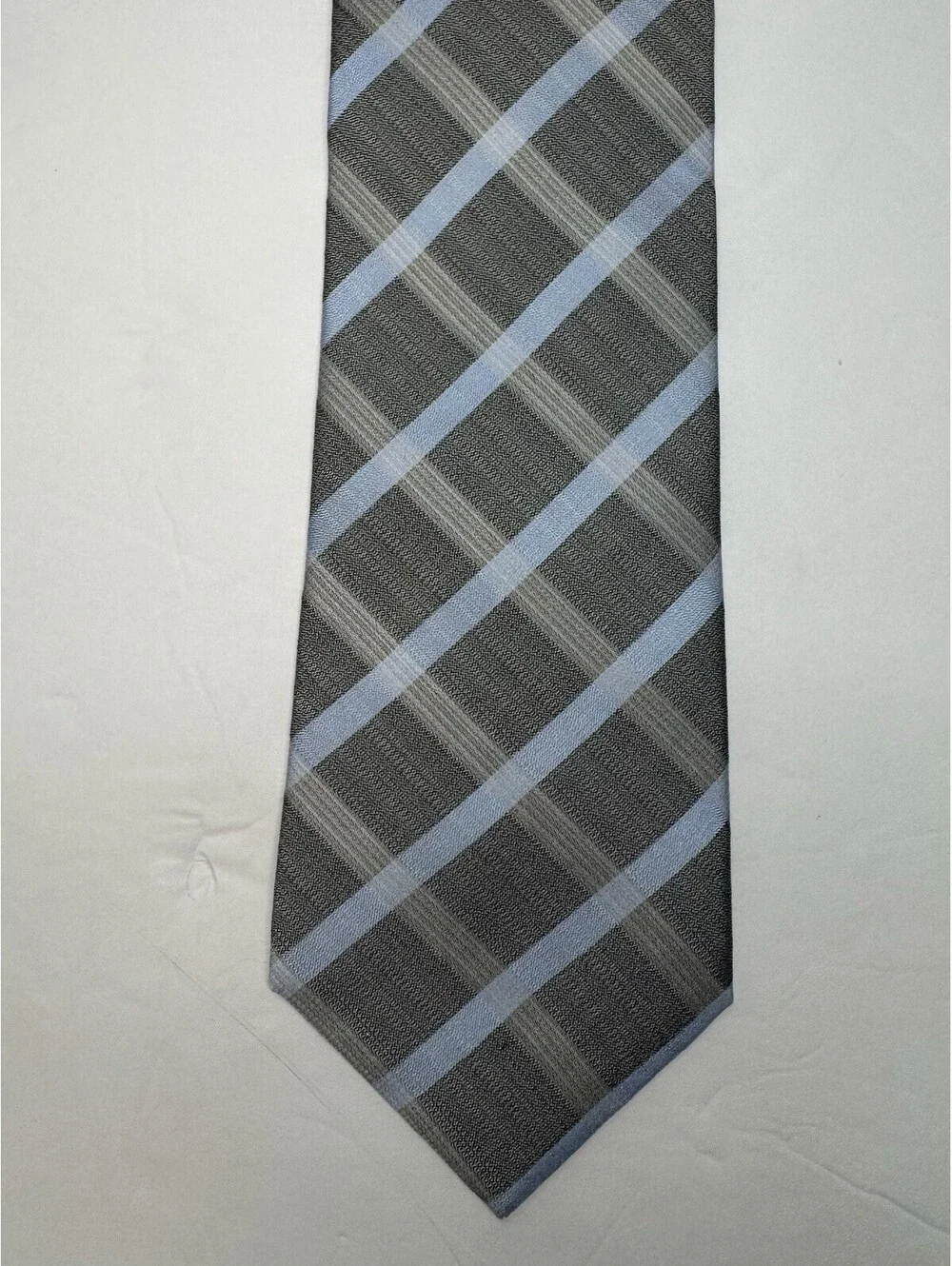 Kenneth Cole Reaction Silk Tie Gray Blue Plaid Check Business Wedding Mens